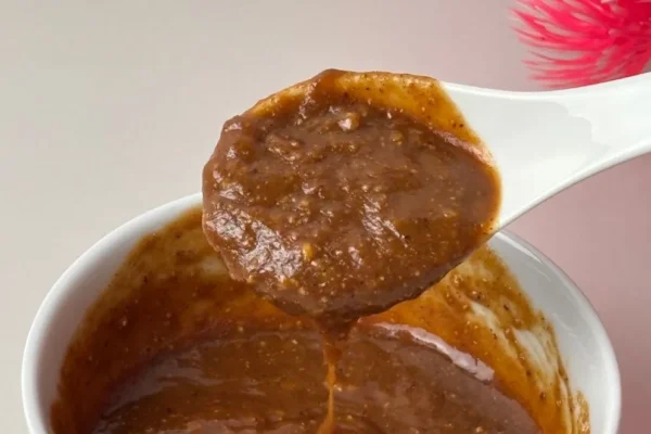 Erdnusssauce
