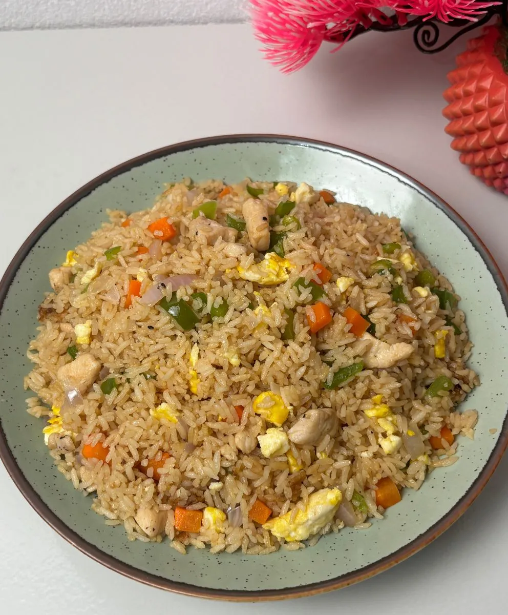 Fried rice with chicken