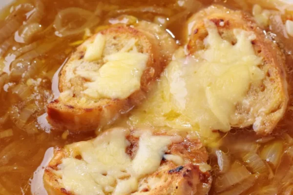 Französische Zwiebelsuppe