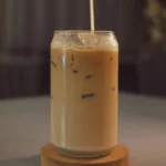 Klassischer Eiskaffee